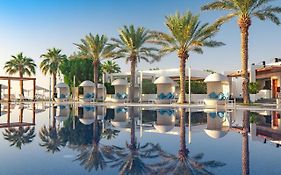 شاطئ سيلين,من منتجعات مروب